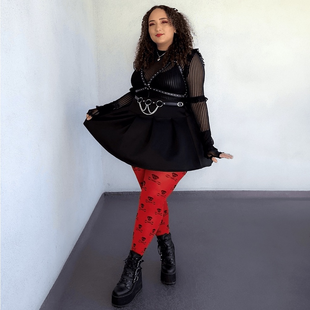 Snag Tights Skullz Poison Apple NWT Size C - Picture 7 of 10